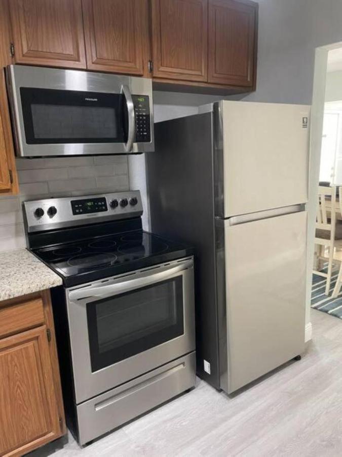 Holiday home Cheerful Minutes From The Airport And Raymond James Stadium! *
