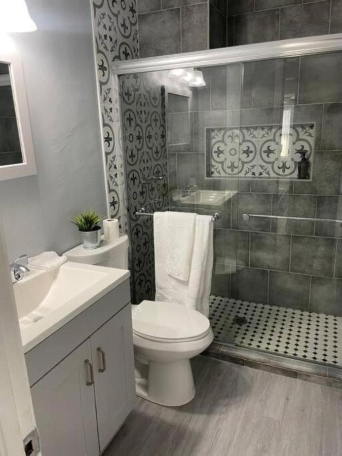 Holiday home Cheerful Minutes From The Airport And Raymond James Stadium! Tampa